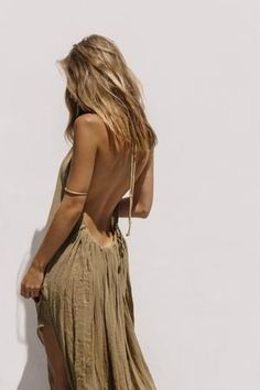 Earthy Fashion, Alternative Dresses, Cloth Ideas, Diy Sy, Grecian Dress, Bohemian Soul, Wardrobe Wishlist, Body Photography, Vacay Outfits