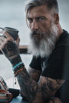 Barba Hipster, Faded Beard Styles, Lumberjack Beard, Long Beard Styles, Mens Hairstyles With Beard