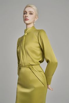 Luxury Silk Top With Collared Neckline, Luxury Fitted Tops With Pleated Sleeves, Luxury Silk Tops With Cuffed Sleeves, Luxury Silk Lantern Sleeve Tops, Luxury Long Sleeve Satin Top, Silk Midi Skirt, Outfit Work, Mean Blvd, Working Women