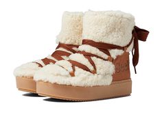 Winter Shoes For Women 2024, Mountain Wear, Waterproof Snow Boots, Winter Shoes For Women, Shoe Fits, Fashion 2024, Winter Boots Women, See By Chloe, Womens Ankle Boots