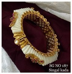 New Dress Pattern, Silver Bracelet Designs, Thread Bangles Design, Thread Bangles, Bangles Design, Bangles Jewelry Designs, Bangle Designs, Bangles Jewelry, Gold Jewelry Fashion