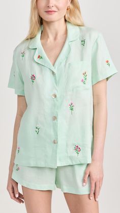 Vintage Pajamas Aesthetic, Short Sleeve Summer Top With Patch Pockets, Summer Short Sleeve Top With Patch Pockets, Linen Tops With Patch Pockets For Summer, Linen Summer Tops With Patch Pockets, Summer Linen Tops With Patch Pockets, Spring Linen Tops With Patch Pockets, Linen Nightwear, Pyjama Dress