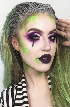 Beetlejuice Themed Makeup, Female Bettle Juice, Scary Beauty, Beetlejuice Birthday, Flower Nail Art Designs, Beetlejuice Party, Pretty Halloween Makeup, Beetlejuice Halloween Costume, 2024 Planning