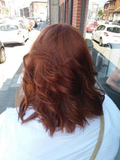 Hair Cut Ideas Medium Length, Red Hairstyles, Brown Hair Color Ideas, Windows To The Soul, Brown Hair Color, Lashes Mascara, Hair Color Auburn