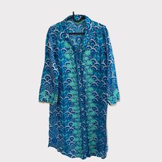 Antica Sartoria X Giacomo Cinque Printed Tunic With Embroirdered Detail Front Button Dress / Beach Cover-Up New Never Used Without Tags Size Medium Length 38"" Pit To Pit 21"" 100% Cotton Blue Turquois Green Tags:Summer, Vacation, Blogger, Beach, St Barths, Customer Satisfaction Guaranteed Smoke Free And Fast Shipping" Blue Printed Dresses For Daywear, Blue Floral Print Cotton Kaftan, Blue Floral Cotton Kaftan, Blue Cotton Kaftan With Floral Print, Floral Print Long Sleeve Kaftan For Daywear, Blue Floral Print Long Sleeve Kaftan, Blue Bohemian Tunic For Daywear, Long Sleeve Embroidered Blue Tunic, Blue Long Sleeve Kaftan With Floral Print