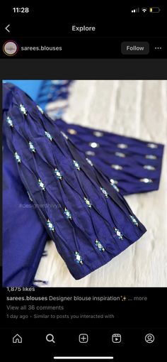 Simple Saree Blouse Designs, Traditional Qipao, Blouse Designs Catalogue, Best Blouse Designs, Traditional Blouse Designs