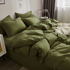 PRICES MAY VARY. The king size olive green comforter set 3 piece includes 1 duvet insert or stand-along comforter (104 x 90 inches) and 2 matching pillow shams (20 x 36 inches) Elegant Design - Stylish and modern, great for your bedding décor. You may also use this moss garden comforter set for guest room or as a gift for family members or friends to present your good taste. It is cute bedding set for men or women. Soft & Fluffy – All season comforter with down alternative filling, lightweight a Green Bedding Bedroom, Green Comforter Bedroom, Green Comforter Sets, Green Comforter, Colorful Comforter, Queen Size Duvet Covers, Green Duvet, Gray Duvet Cover, Green Duvet Covers