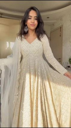 Long Anarkali Dress, Design Kurta, Long Anarkali, Look Festival, Anarkali Dress Pattern