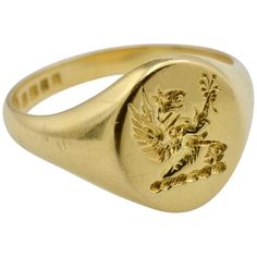 Ring Bear, Mens Diamond Bracelet, Dream List, Signet Ring Men, Signet Rings, Ring Mens, Ring Men, Gold Engraving, Seal Stamps