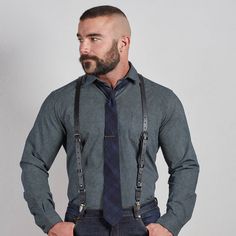 Black Buckle Leather Suspenders Leather Braces, Men's Suspenders, Suspenders Men, Beard Lover, Great Beards, Mens Fashion Rugged, Corte De Cabelo Masculino, Bear Men