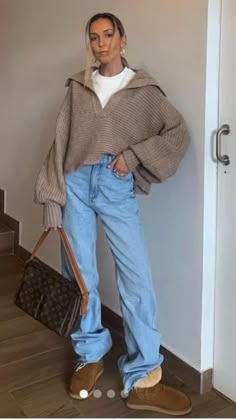 Ugg minis, ugg slipper outfit, fall outfits, fall, ugg slippers, ugg tasman slippers outfits, slippers, ugg boots inspo, mini uggs outfits, uggs outfit, classic ugg boot, tasman uggs outfit, ugg ideas, ankle ugg boots, short uggs outfit, mini uggs boots outfit, uggs aesthetic, ugg outfit ideas, tasman uggs outfits, trendy fall outfits, fall uggs trends, uggs outfit jeans, casual uggs outfits, ugg boots, boots outfits, fall fits, fall aesthetic, fall, fall outfit ideas, fall outfits aesthetic, fall outfits women, fall outfits 2022, cute fall outfits, trendy fall outfits, fall outfits women, casual fall outfits, ideas fall outfits, workwear fall outfits, chic fall outfits, fall fashion, fall wardrobe, Stockholm Outfits, Skandinavian Fashion, Fantasy Style, Uggs Outfit, Cold Outfits, Winter 22, Fall Inspiration, Fall Inspo, Cute Fall Outfits