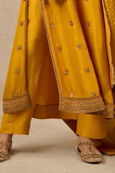 Mustard straight kurta with dori embroidery and french knot highlights. Paired with a trouser and a handwoven textile dupatta laced with hand embroidered border. - Aza Fashions Brocade Embroidery, Yellow Dupatta, French Knot Stitch, Tarun Tahiliani, Hand Woven Textiles, Straight Kurta, French Knots, French Knot, Stitch Design