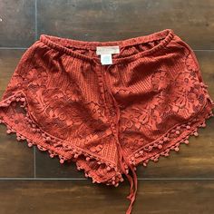 New Never Worn Band Of Gypsies Rust Colored Lace Shorts. Perfect For A Topanga Canyon Outting Or A Trip To The Beach. Bohemian Stretch Shorts For Spring, Red Beachwear Bottoms For Loungewear, Red Beachwear Loungewear Bottoms, Red Shorts For Beach Season Loungewear, Red Shorts For Loungewear And Beach Season, Hippie Style Short Bottoms For Spring, Bohemian Stretch Short Bottoms, Red Short Length Bottoms For Festival, Red Short-length Bottoms For Festival