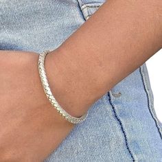 ❋ Handmade Braided Sterling Silver Slim Cuff Bracelet For Women or Men ❋ Size: Large for women, Medium - Large for men, The Length is about 6 7/8 inches (17.5-18cm) , it is flexible and adjustable ❋ Metal Purity: 95% Pure Silver (Purer than sterling Silver - 92.5%)  We also have Braided Silver Matching Earrings and Rings  To browse some more of our silver jewelry collection you can click on the following links: https://www.etsy.com/shop/SilverShapes Earrings: https://www.etsy.com/shop/SilverShap Bohemian Sterling Silver Jubilee Bangle Bracelet, Men Bangle, Boho Cuff Bracelet, Jewelers Tools, Handmade Silver Jewellery, Cuff Bracelets Handmade, Bracelet Boho, Handmade Boho, Bracelet Handmade