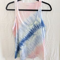 Cotton, New, Size Small, Scoop Neck, Pink And Blue Tie Dye I Dyed It! Blue Tie Dye, Navy Pink, Navy Tops, Pink Blue, Old Navy, Scoop Neck, Hand Dyeing, Tie Dye, Dye