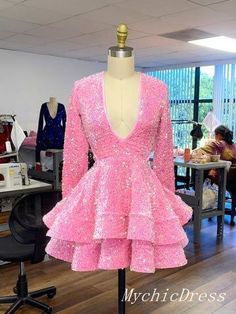 Pink Short Prom Dress, Prom Dress Sequin, Long Sleeve Homecoming Dress, Gaun Koktail, Long Sleeve Homecoming Dresses, Sequin Homecoming Dress, Pink Cocktail, Long Cocktail Dress, Long Sleeve Cocktail Dress