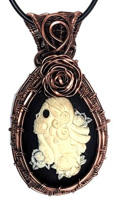 Handmade Victorian Rose Gold Jewelry, Handmade Rose Gold Collectible Jewelry, Skull Cameo, Gothic Pendant, Cameo Necklace, Jewelry Creation, Pocket Watch, Pendant Necklaces, Jewelry Art