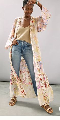 Nwt Dani Floral Kimono, One Size Only Comes With Belt Sash To Change Up Your Look Of Open Style Or Belted Dress. This Kimono Runs Long, At 5'6" Does Not Touch Ground, So Anyone Shorter, This Would Drag. Pet And Smoke Free Home Anthropologie Kimono, Dress And Sandals, Kimono Floral, Breezy Dress, Dolman Sleeve Tops, Kimono Yukata, Short Kimono