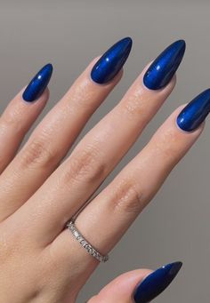 Bold Colored Nails, Blue Dress Nail Ideas, Elegant Almond Nails, Almond Gel Nails, Blue Chrome Nails, Girly Acrylic, Nail Looks, Summery Nails, Purple Nail