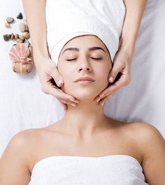 Facial Massage Steps, Massage At Home, Facial Images, Remove Skin Tags Naturally, Face Care Tips, Yoga Facial, Facial Exercises, Face Massage, Beauty Studio