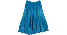 Ribbon Tiered Maxi Skirt with Lace Work - A cheerful teal, between and green and blue for a perfect summer to spend your day in the coolness of this hue and relax with the comfortable texture of the fabric. A modern take on the rodeo chic style in urban colors all our festival skirts will make you proud. The self-design, the machine embroidery and the lacework on the panels make it an exclusive skirt. Wear a solid chic top for a summery look, with flip-flops and chic earrings. A versatile piece, Teal Clothing, Bridesmaids Outfits, Rodeo Chic, Teal Outfits, Teal Ribbon, Festival Skirts, Skirt With Lace, Bracelets Handmade Diy, Tiered Maxi Skirt