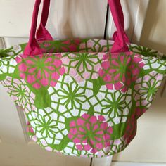 Buckhead Bettie’s Canvas Tote Bag “Everdeen Little Bettie Bag” Pink & Green Floral New With Tag Attached Clean. Zips Closed W 15” X H 9” Green Pouch Beach Bag For Summer, Green Summer Beach Bag Pouch, Pink Summer Bags With Removable Pouch, Green Summer Beach Bag With Removable Pouch, Pink Beach Bag With Removable Pouch For Shopping, Green Beach Bag With Removable Pouch For Vacation, Pink Bucket Beach Bag For Spring, Pink Beach Bag For Spring Shopping, Green Summer Gift Bag