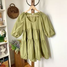 Aritzia Wilfred Fantasy Babydoll Mini Dress Short Puff Sleeve Voluminous Tiered Skirt Ruffle Pistachio Green X Small Xs Voluminous Babydoll Dress In A Basil Pistachio Green! Exaggerated Puff Short Sleeve Back Button Closure Tiered Taffeta Ruffled Skirt Unlined Taffeta Billowy Fabric From Italy Machine Wash Cold Excellent Like New Condition Size X Small Approx Measurements Laying Flat: Pit To Pit 17” Length 30 -33” Ships Out Next Business Day Bundle 2+ Favorites For Automatic Discount At Checkout Pistachio Pudding, Aritzia Dress, Skirt Ruffle, Babydoll Mini Dress, Short Puff Sleeve, Ruffled Skirt, Pistachio Green, Aritzia Wilfred, Basement Remodeling