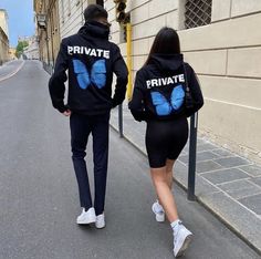 Butterfly Hoodie, Couple Fits, Cute Couple Outfits, Matching Couple Outfits, Couple Outfits, Pullover Jacket, Girls Long Sleeve, Matching Couples, Cute Couples Goals