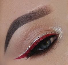 Colored Eyeliner Looks, Teknik Makeup, Halloweenský Makeup, Red Eye Makeup, Cute Eye Makeup, Eye Makeup Pictures