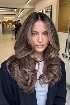 Rich Mocha Blend, fall hair color ideas, long layered haircut Haircut Ideas Brown Hair, Cool Blonde Balayage, Mocha Brown Hair, Hair 2025, Mocha Hair, Ideas Haircut