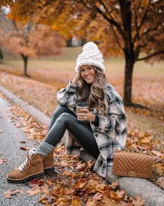 Cute Thanksgiving Outfits, Camping Outfits, Trendy Fall, Fall Fashion Outfits, Fashion Mode, Fall Winter Outfits