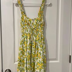 Never Worn Cute Summer Dress Yellow Floral Print Sundress For Daywear, Yellow Sundress With Lemon Print For Vacation, Yellow Lemon Print Sundress For Vacation, Yellow Floral Print Sundress For Garden Party, Yellow Floral Print Sundress For Daytime, Yellow Cotton Sundress With Floral Print, Yellow Floral Sundress For Daytime, Faithful The Brand, Cute Summer Dress