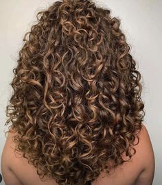 Milkshake Hair, Curl Hairstyles, Root Volume, The Curly Girl Method, Frizz Free Curls, Spiral Curls, Rice Water