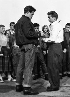 Greaser Aesthetic, James Dean Photos, Jimmy Dean, East Of Eden, Teddy Boys, Vintage Mens Fashion, Steve Mcqueen, Vintage Pictures