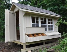 Chicken Coop Pallets, Mobile Chicken Coop, Walk In Chicken Coop, Chicken Barn, Portable Chicken Coop, Coop Design, Coops Diy, Best Chicken Coop, Chicken Coop Designs