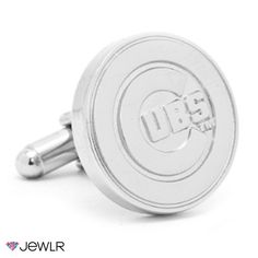 A true collectors item! Celebrate the legendary Chicago Cubs with these officially licensed MLB Silver Edition Cubs Cufflinks. These 3/4" cuffs feature an enamel finish on a silver plated backing and bullet back closure for style and convenience. Includes an official MLB gift box to complete this homerun set! Bring a piece of Chicago with you anywhere you go, or give the gift of Cubs pride to someone you know. Novelty Jewelry, Hammered Silver Jewelry, Silver Jewelry Diy, Silver Background, Mens Engagement, Shiny Silver, Gift Collections, Chicago Cubs, Mlb