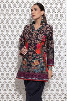 KHAADI KURTA 1 PIECE BLACK PAKISTANI Khaadi Kurta, Short Kurta, Wedding Branding, Co Ords, Full Sleeves, Formal Wedding, Ready Made, Pakistani Dresses, Full Sleeve