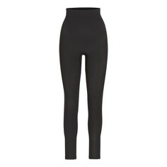 The Sculpting Legging is the perfect shapewear piece, smoothing hips and thighs under clothing while being comfortable enough for all day wear. Shapewear For Women, Wardrobe Tips, Outfits Chic, Nice Style, Tween Outfits, Streetwear Fashion Women, Women's Shapewear, Girls Fashion Clothes, Chic Fashion