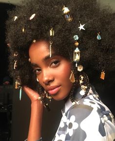 Sunken Treasure, Pelo Afro, Afro Hair, Afro Punk, Hair Reference, Grunge Hair, Afro Hairstyles, Brown Skin, Black Is Beautiful