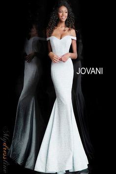 Jovani 60122 Amazing evening dress at a fraction of the price! Prom Dress Glitter, Fitted Gown, Dress Glitter, Fitted Prom Dresses, Jovani Prom, Prom 2020, Prom Long, Jovani Dresses, Pageant Gowns