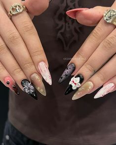 NAIL IDEAS Gothic Floral Nails, Uñas Dark Aesthetic, Whimsy Nails, Dark Floral Nails, Island Nails, Hard Nails, Jelly Nails, Dark Nails, Glam Nails