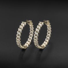 Introducing our stunning Diamond Cuban Link Hoop Earrings, designed to add a touch of elegance and sophistication to any outfit. These hoop earrings feature a unique design, crafted from a classic Cuban link chain and adorned with high-quality micro pave diamonds. Available in both solid sterling silver and 14k gold plated sterling silver, these earrings are perfect for any occasion and are sure to turn heads. ---------------------------------- Specs: -- Material: Solid Sterling Silver / 14k Gol Hoop Earrings Gold, Link Earrings, Cuban Link Chain, Tennis Bracelet Diamond, Cuban Link, Girly Jewelry, Jewelry Earrings Hoops, Micro Pave, Gold Plated Sterling Silver