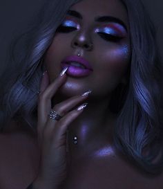 Low light Unicorn Moon Child ✨ using Anastasia Beverly Hills MoonChild Glow Kit Anastasia Beverly Hills Moonchild, Oh My Goddess, Unicorn Makeup, Highlighter Makeup, Make Me Up, Moon Child