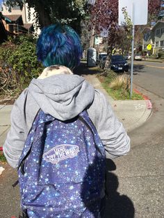 Blue Hair Aesthetic Boy, Blue Hair Aesthetic Faceless, Long Blue Hair Aesthetic, Blue Haired Girl Aesthetic, Blue Alt Hair, Boy And Girl Friendship, Blue Is The Warmest Colour, Guy Friends