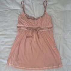 New With Tags!!! Light Pink/Peach Tank Top With Sequin Detail On The Neckline And Tie Detail *Adjustable Straps Cute Pink Shirts, Peach Top Outfits, Light Pink Y2k, Light Pink Coquette, Peach Outfits, Katherine Dress, Peach Clothes, Coquette Clothing, Peach Tank Top