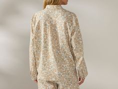 Sleep in pure organic cotton with the Women’s Isla Organic Cotton Long-Sleeve Pajama Set. Gentle on your skin, breathable, and naturally hypoallergenic, this set is made from garment-washed poplin with a percale weave that becomes softer over time. The top features two breast pockets, while the bottom includes two front pockets and a comfortable elastic waistband for a perfect fit. | Coyuchi Women's Isla Organic Cotton Long Sleeve Pajama Set Small Sage with Gulf Blue Green Fabric, Handwritten Gifts, Wall Decor Storage, Cal King Bedding, Rug Runner Kitchen, Candle Table, Vegan Gifts, Cozy Gift, Sustainable Gifts