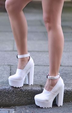 . White Platform Heels, White Platform Shoes, Fashion Blogging, Lavish Alice, White High Heels, Stockings Heels, Find Your Way, White Platform