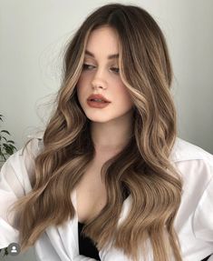 Bronde Hair, Hair Color Light Brown, Hair Inspiration Color, Light Hair, Light Brown Hair, Hair Color Trends