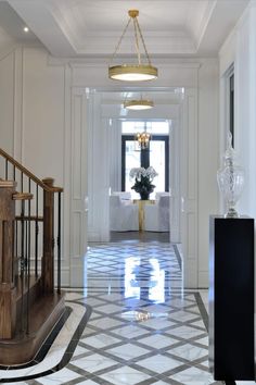 Luxurious Hall by Tomas Pearce Interior Design Consulting Architecture Major, Bungalow Architecture, House Bungalow, Islam Guide, History Islam, Islam Symbol, House Victorian, Entryway Tile, Marble Flooring Design