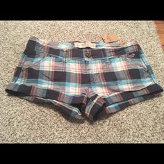 Nwt Vintage Y2k Hollister Low Rise Blue Multi Colored Plaid Shorts Size 1 Waist 14” Rise 6.5” Inseam 1.75” Hips 34” * Will Combine With Other Items If Interested! Comes From Pet And Smoke Free Home! Stretch Blue Y2k Bottoms, Blue Stretch Y2k Bottoms, Stretchy Y2k Blue Bottoms, Blue Stretch Y2k Style Bottoms, Y2k Stretch Blue Bottoms, Y2k Blue Mid-rise Bottoms, Y2k Style Mid-rise Blue Bottoms, Y2k Style Blue Mid-rise Bottoms, Blue Y2k Mid-rise Bottoms